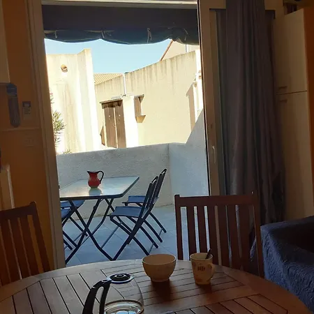 Climatisee 2/3 Pers. Port Leucate, Parking Securise - Fr-1-798-45 Leucate